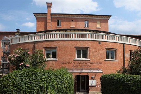 Biblioteca di Scienze dell'Educazione "Mario Gattullo" Biblioteca di Scienze dell'Educazione "Mario Gattullo"